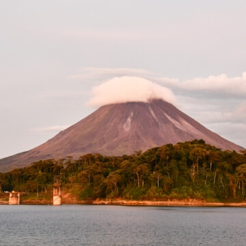 LAKE ARENAL